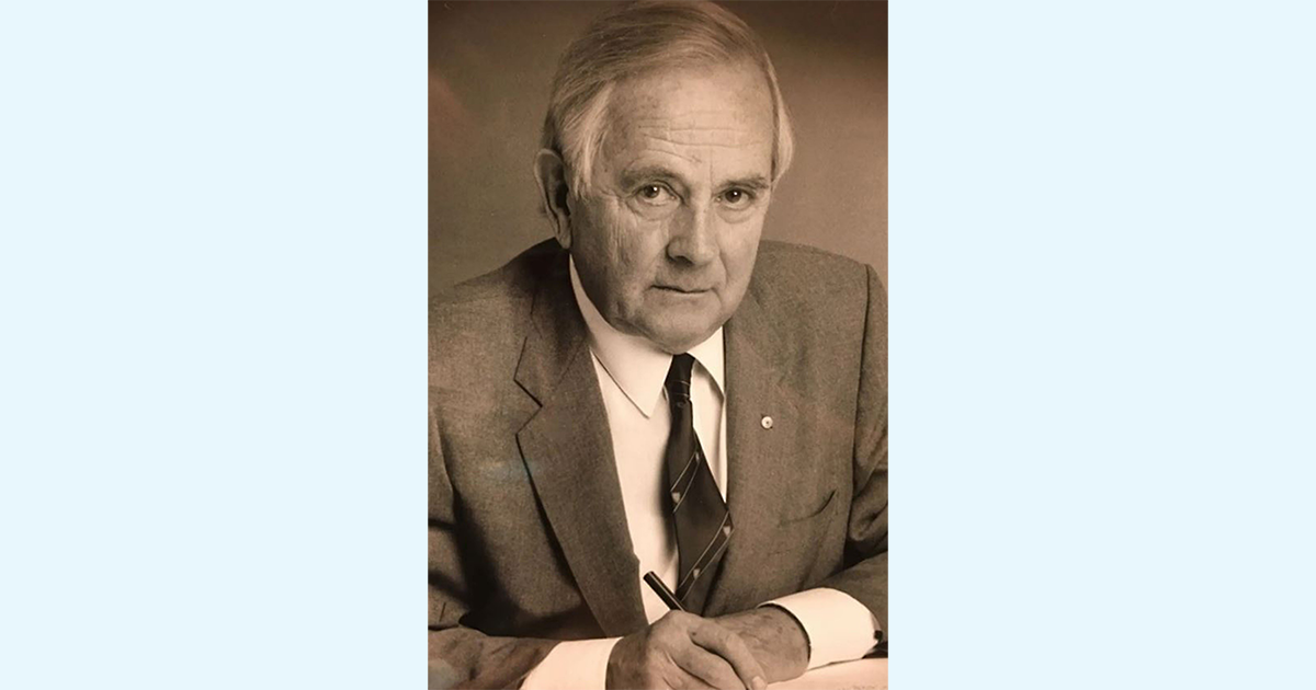 amavic_our_history_presidential_profiles_plueckhahn_vernon_d.png